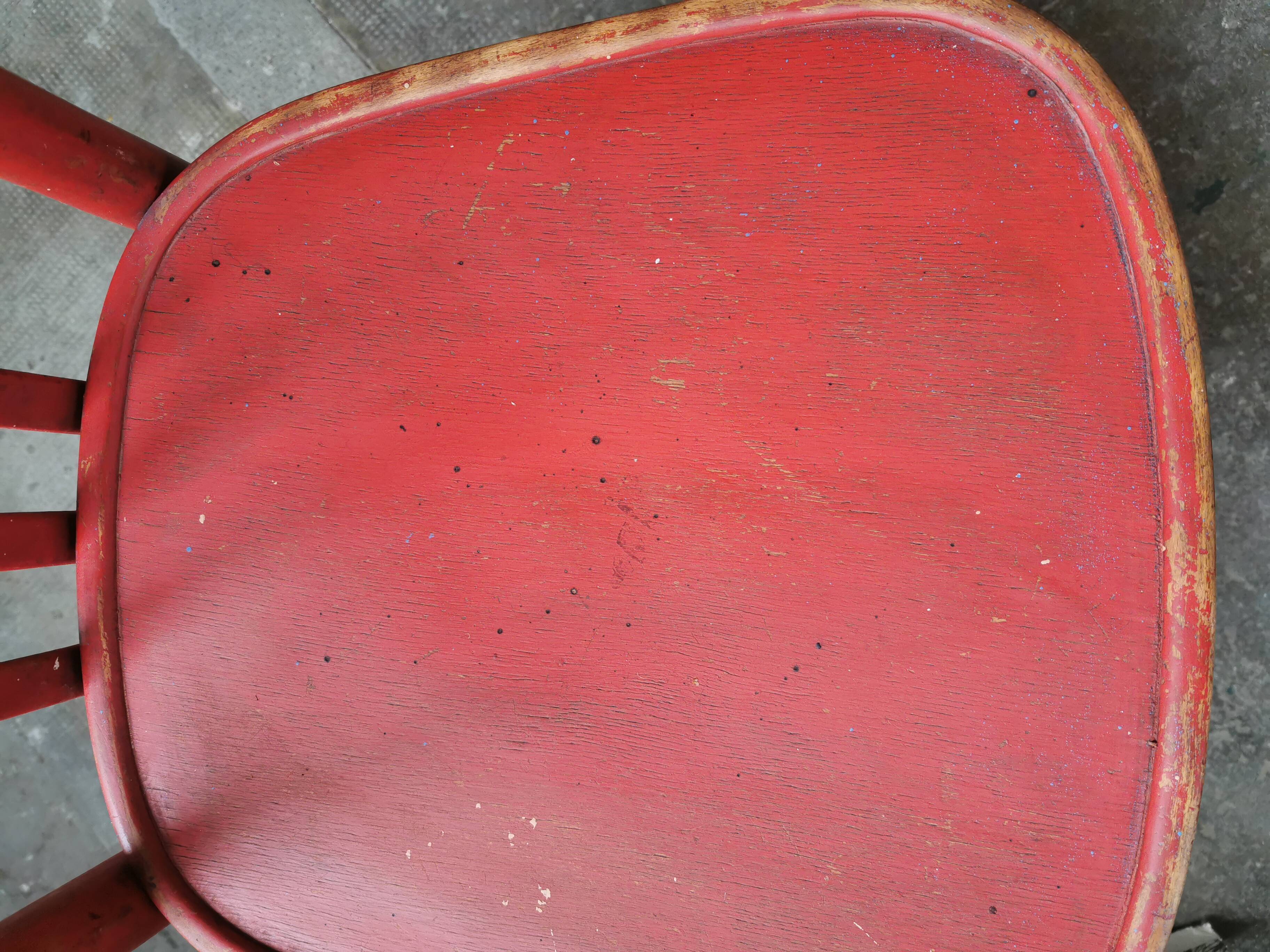 Set of 6 vintage bistro chairs