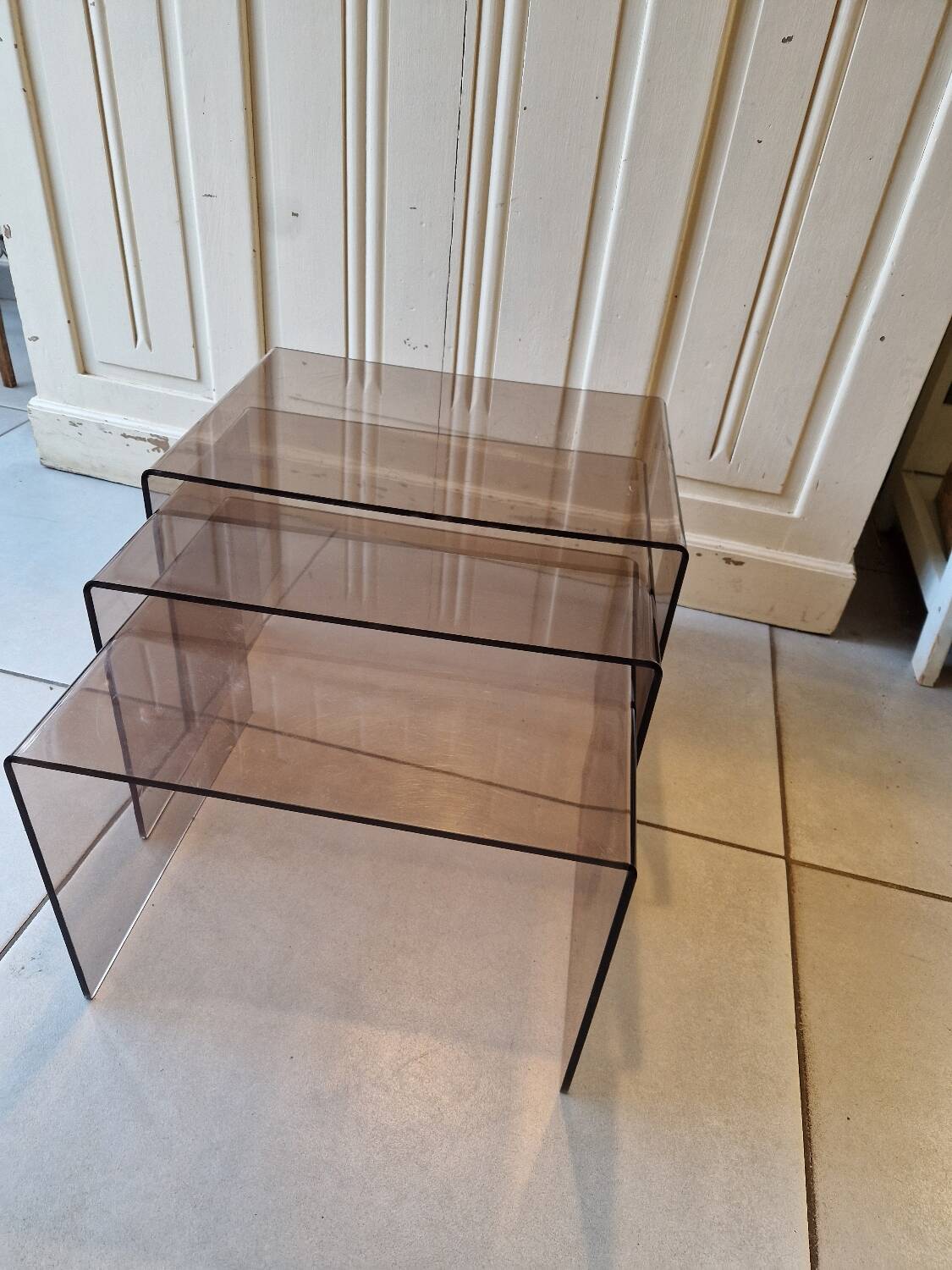 Vintage deco nesting table in smoke plexiglas 1970