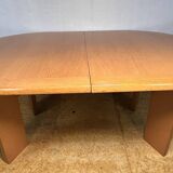 Stylish & Practical Extending Dining Table by Skovby – Beautiful