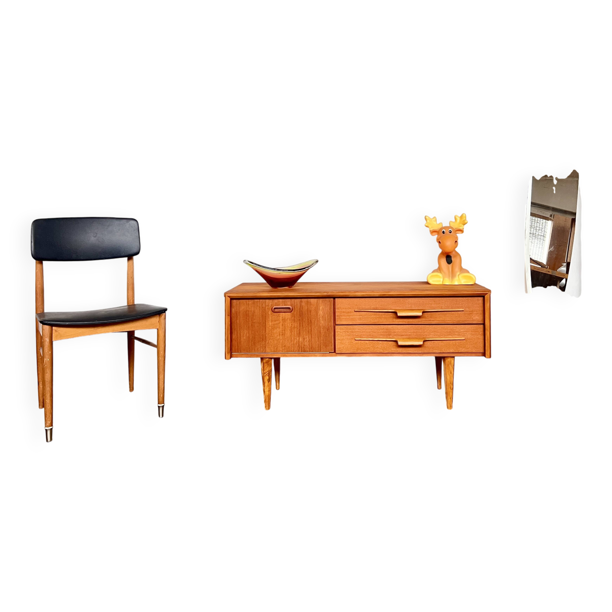 Scandinavian teak TV cabinet / sideboard