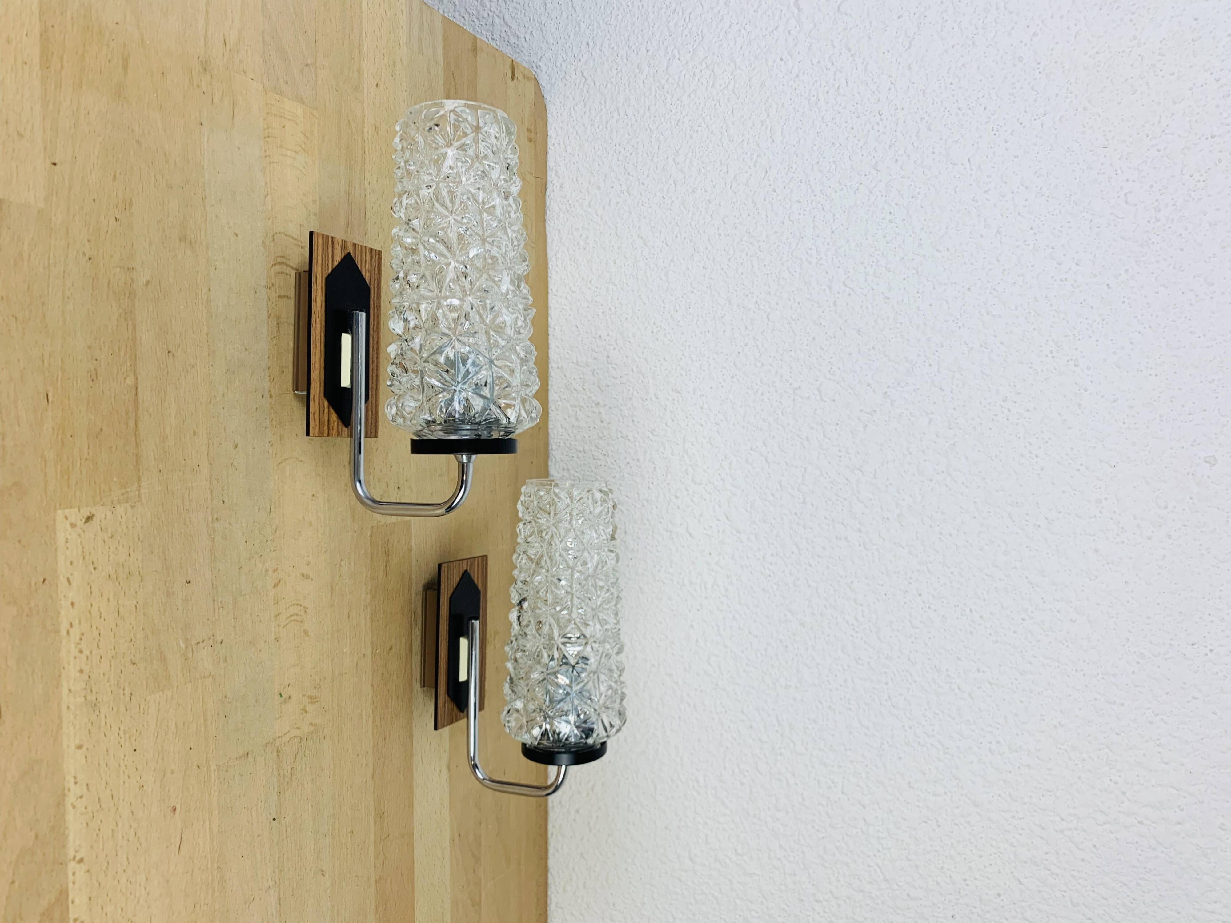 Pair of 1950s wall lights with etched glass tulips.