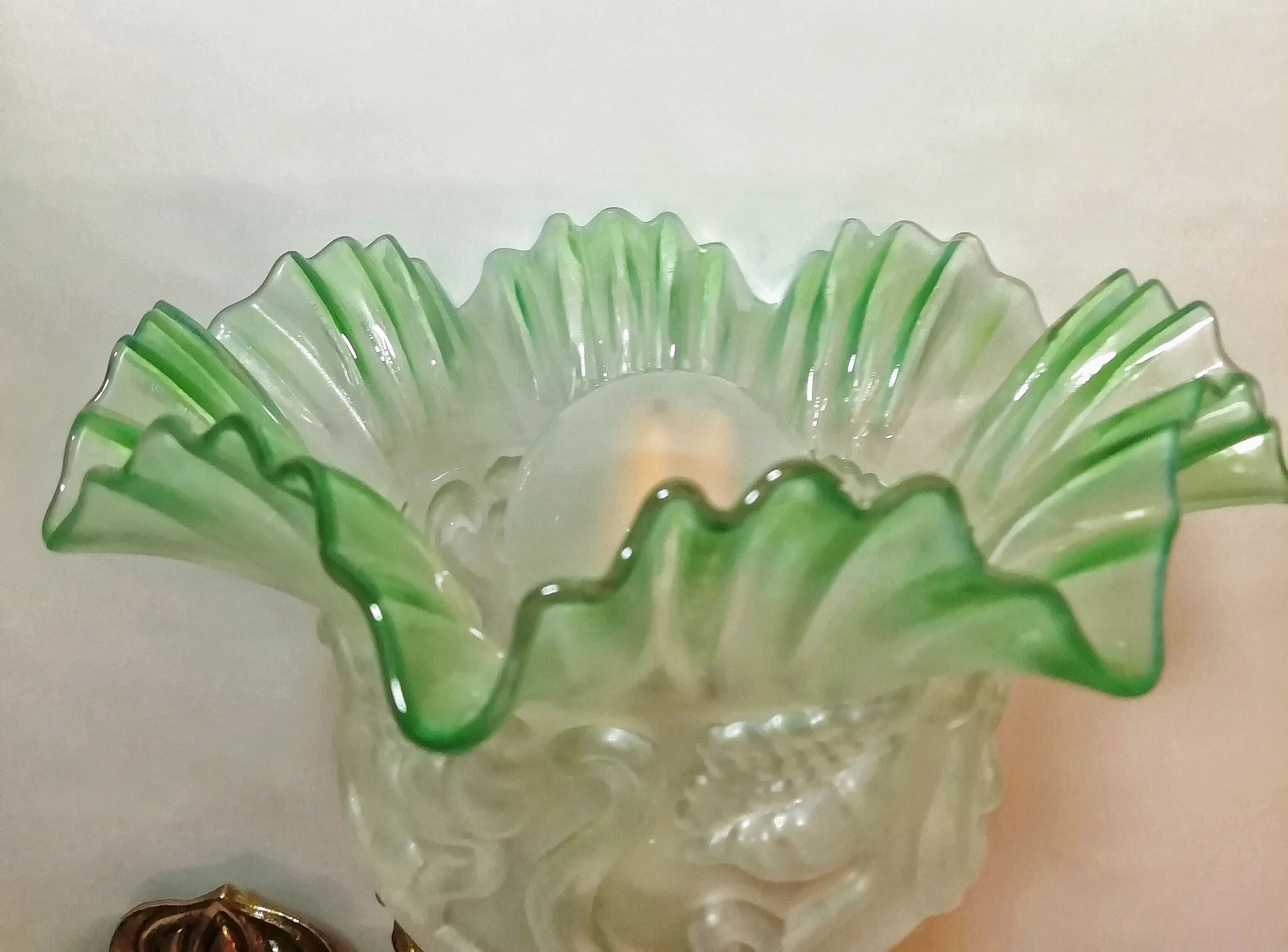 Apply bronze and glass art deco 1930s.