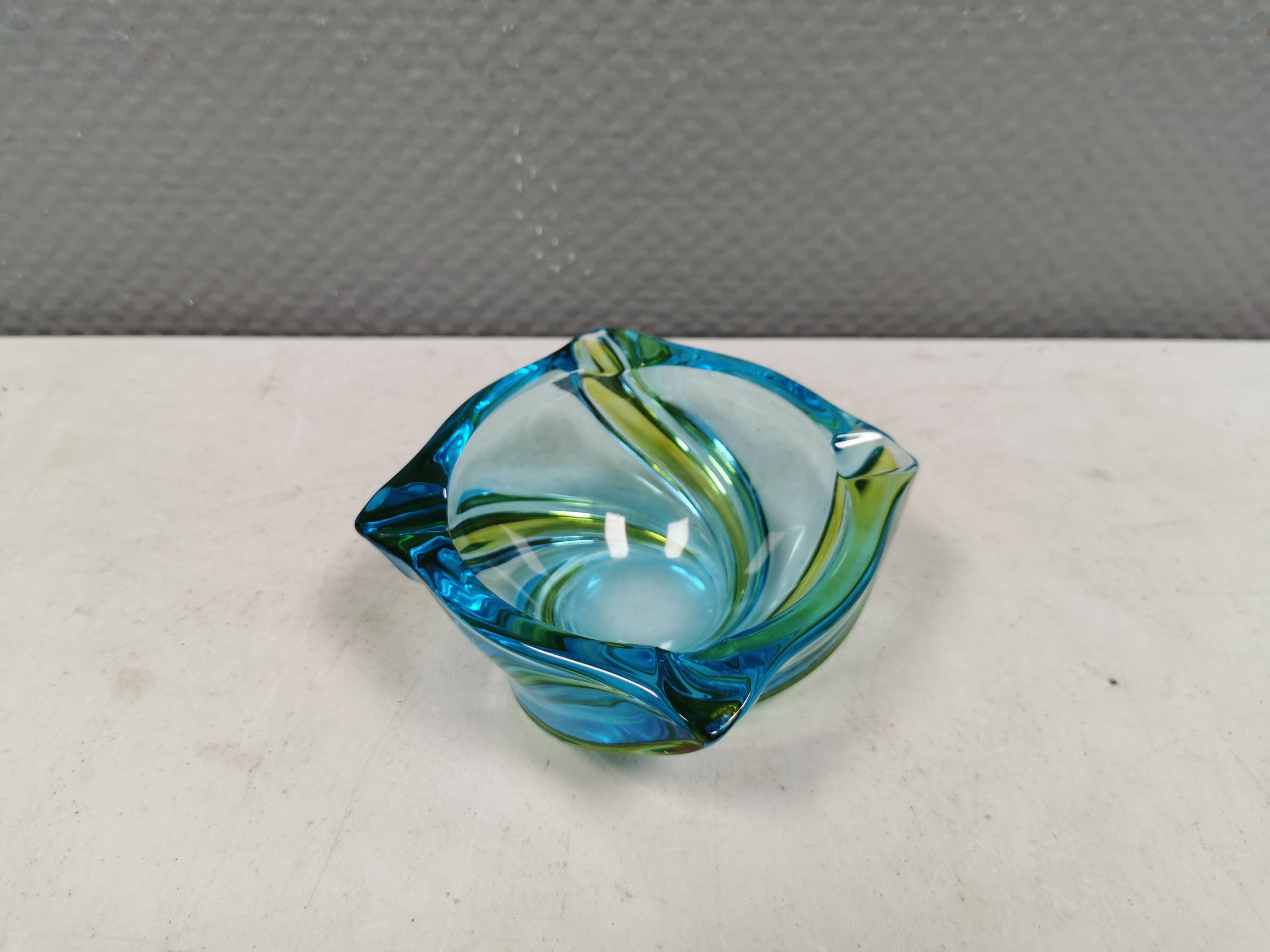 Beautiful ashtray in multicoloured glass. We guess Italy, 1980s.