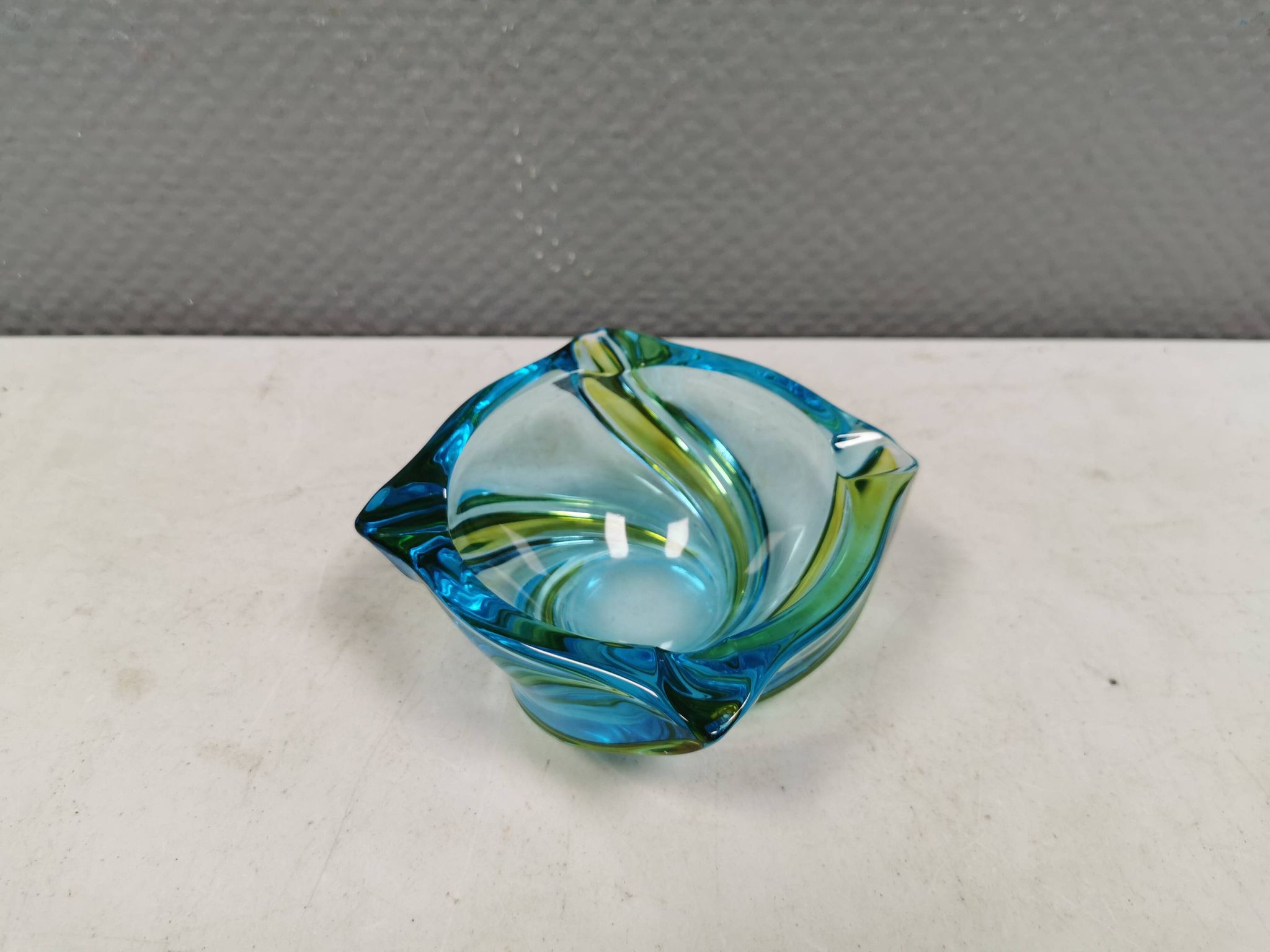 Beautiful ashtray in multicoloured glass. We guess Italy, 1980s.