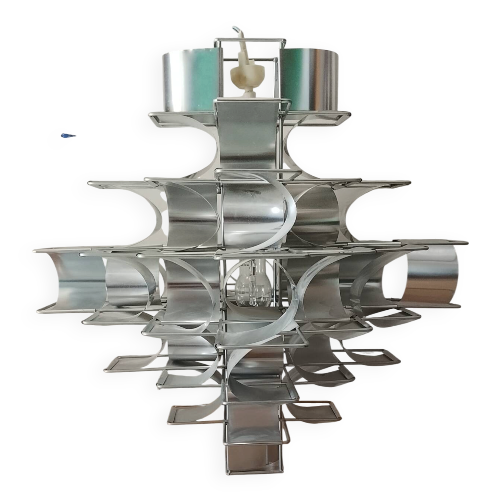Suspension "Cassiopée" par Max Sauze
