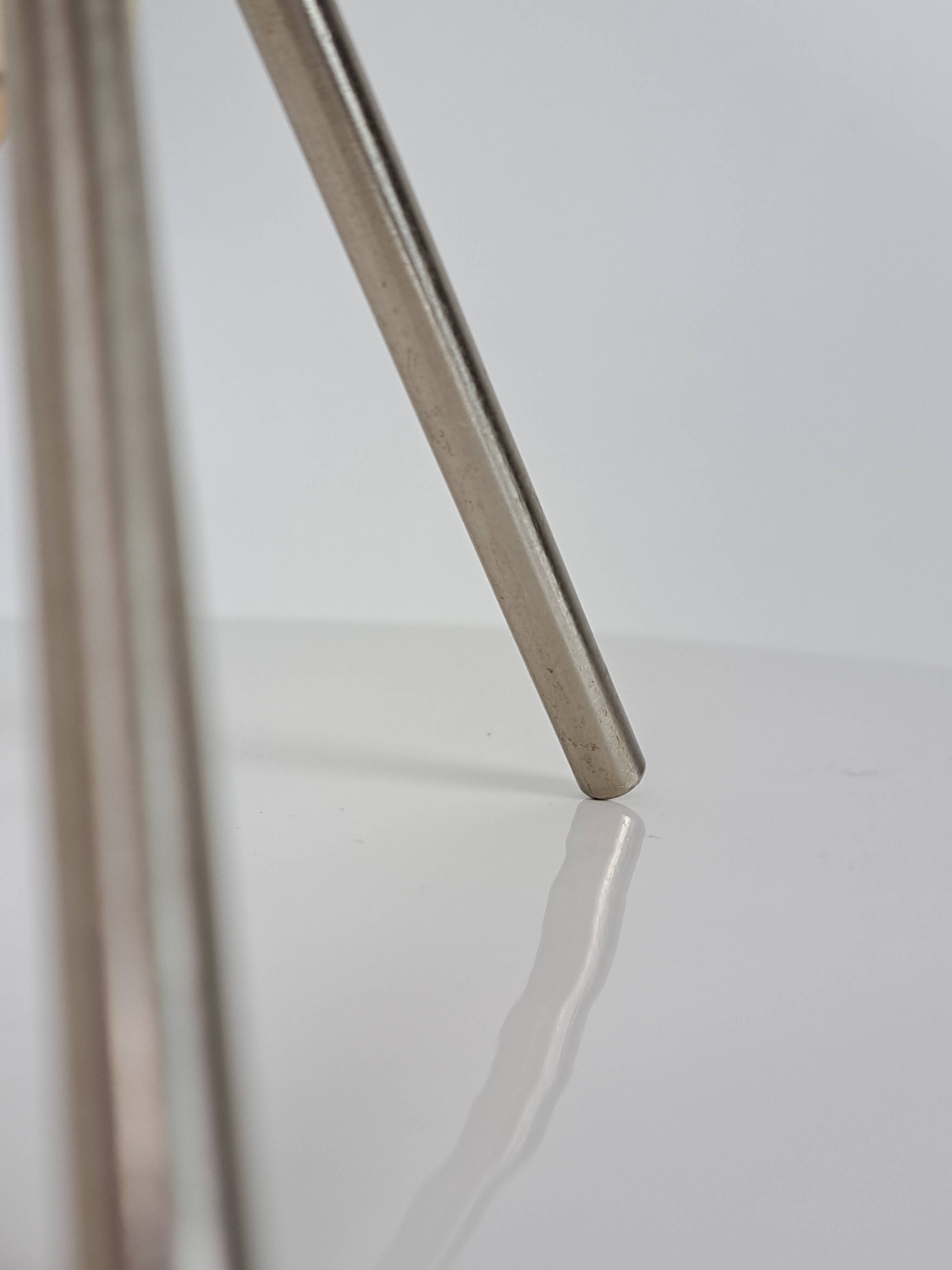 Tripod lamp with opaline UFO space age 70s