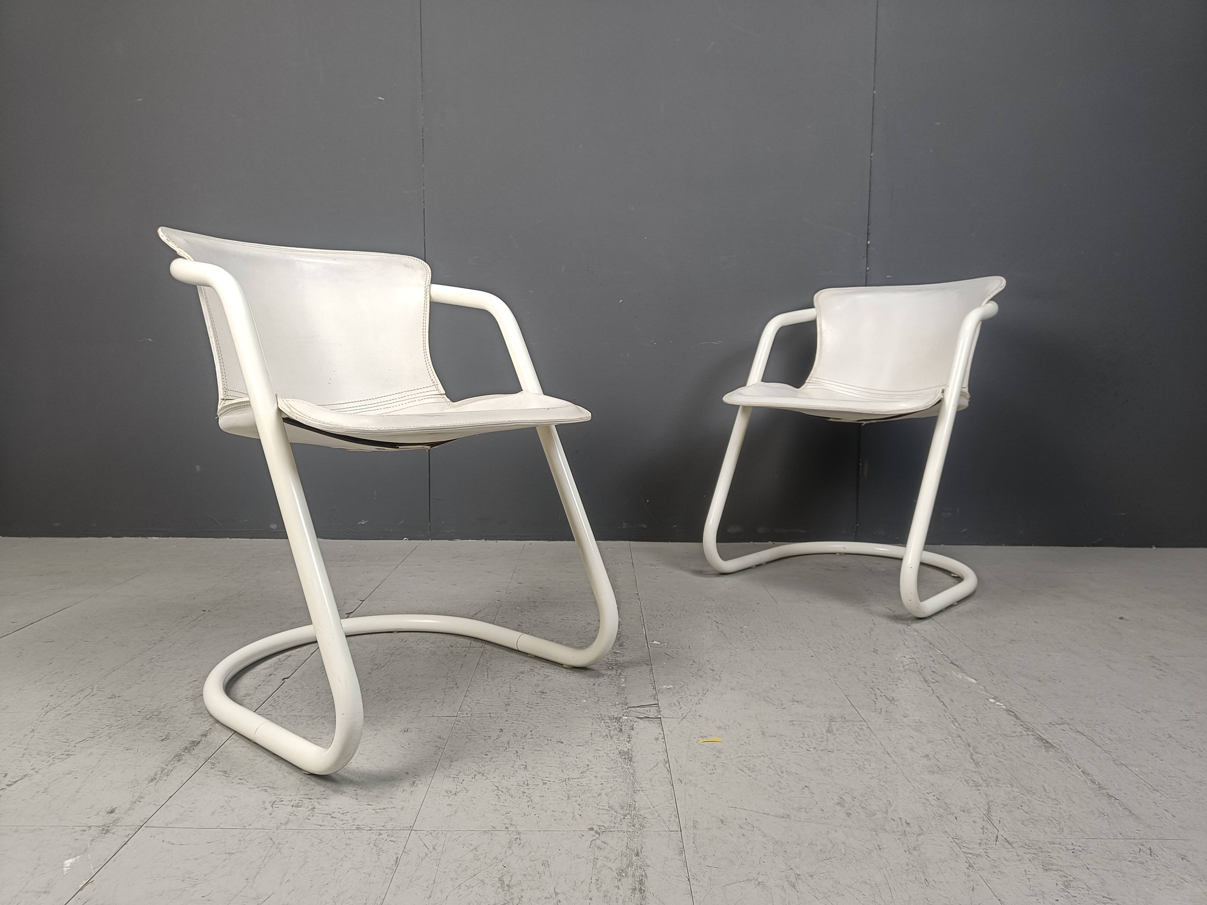 Vintage dining chairs by Metaform, set of 5 - 1970s