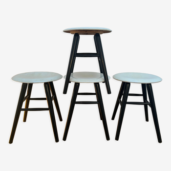 4 tabourets scandinave