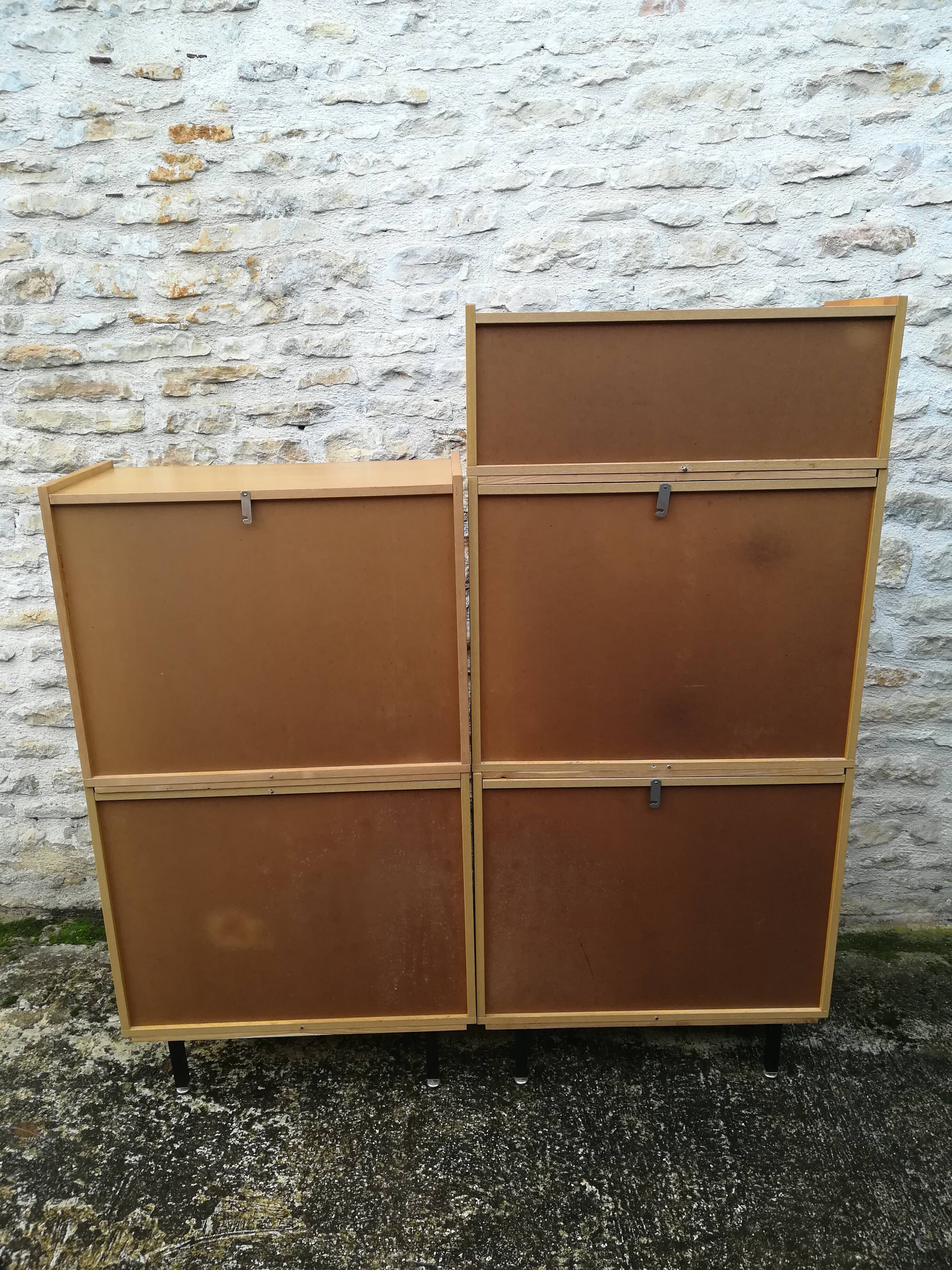 Modular vintage showcase bookcase