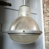 Holophane sphere suspension