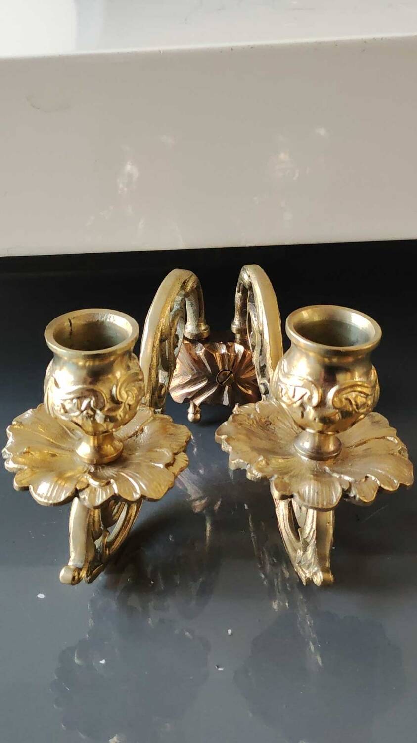 Wall light/Piano with 2 lights. Louis XVI style. In gilded bronze