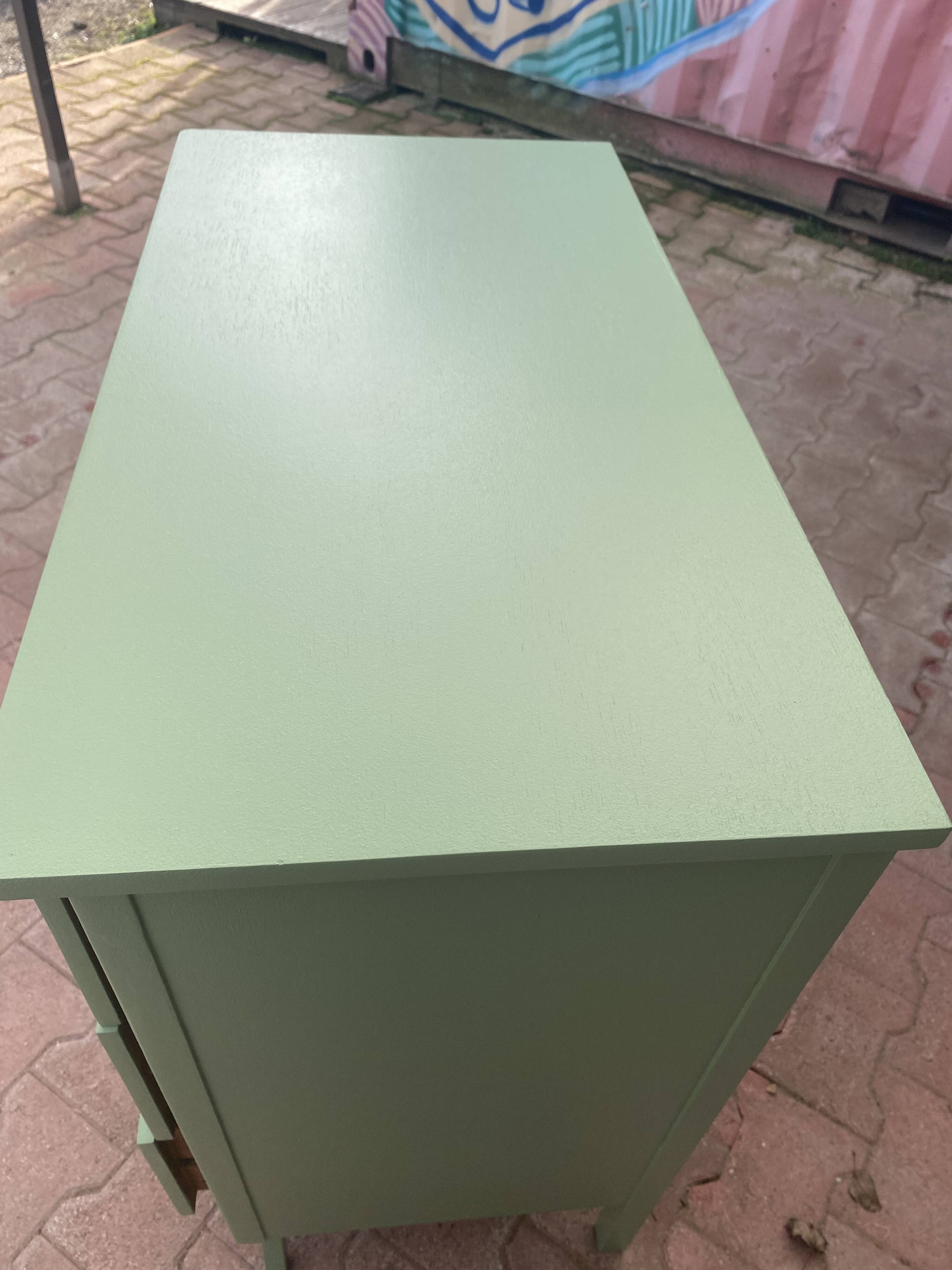 Small chest of drawers