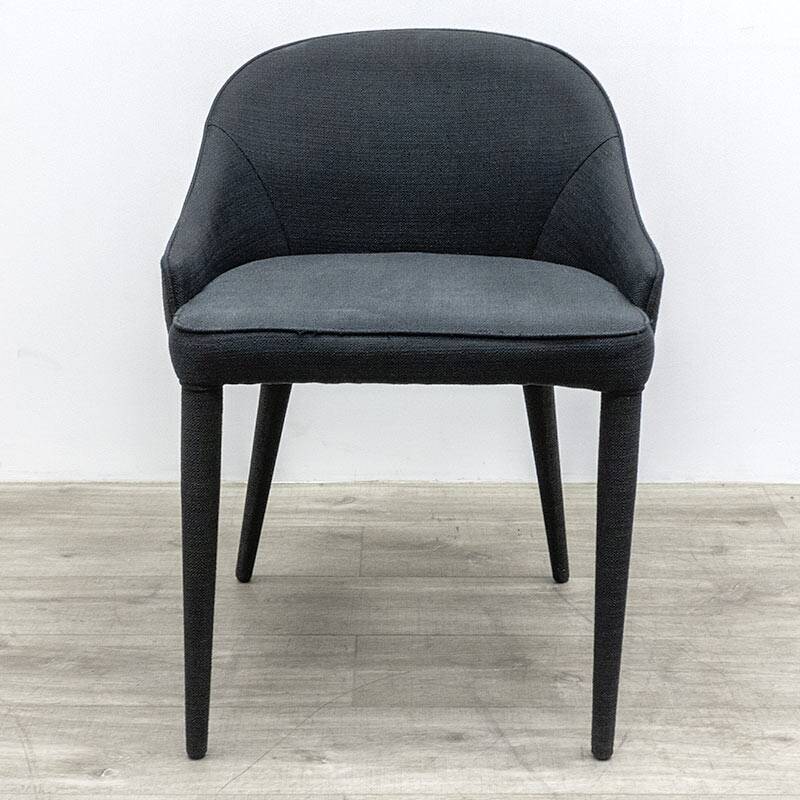 4-legged armchair in black fabric
