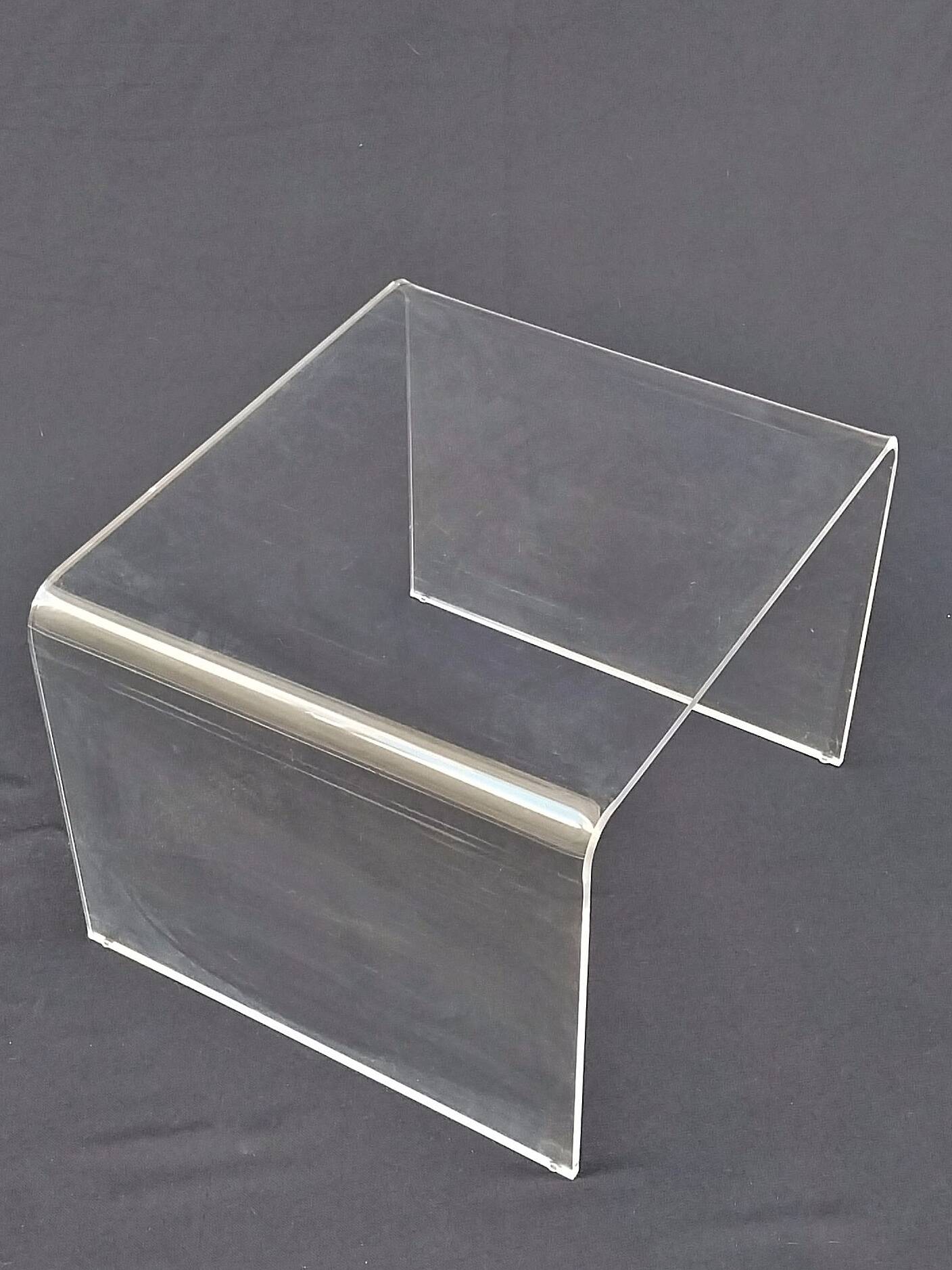 3 Nesting tables signed David Lange transparent plexiglass coffee tables design 70