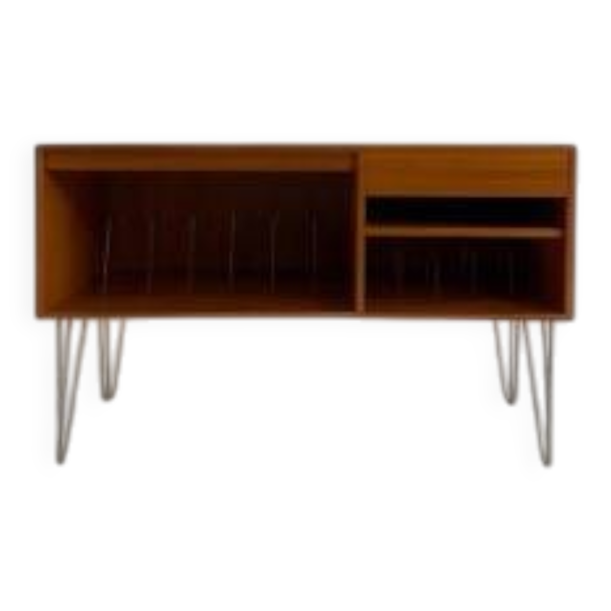 meuble hifi vintage, vinyls ou cahiers A4