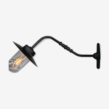 Black gooseneck courtyard wall lamp