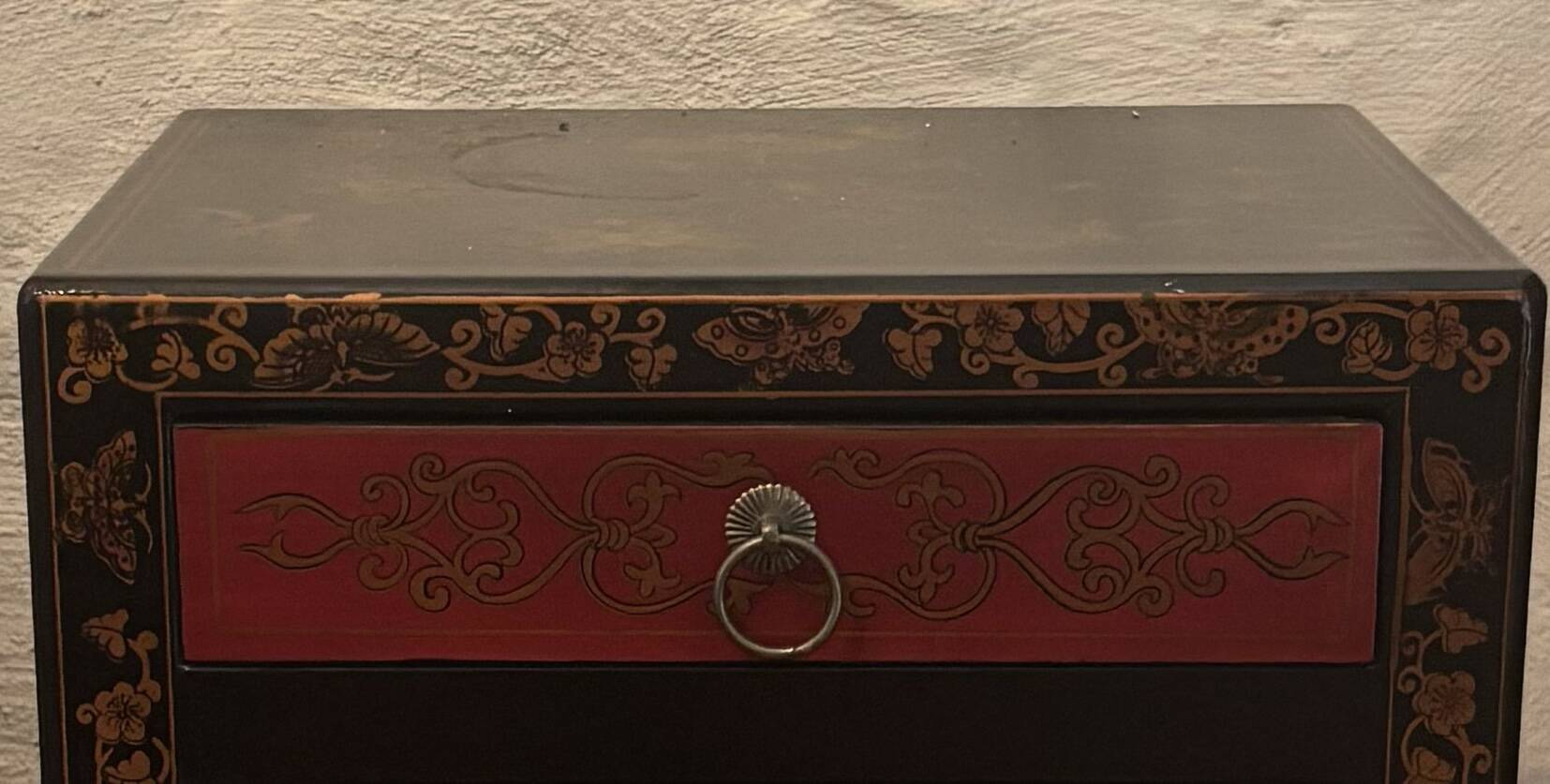 Pair of modern bedside tables in pure traditional Chinese style.