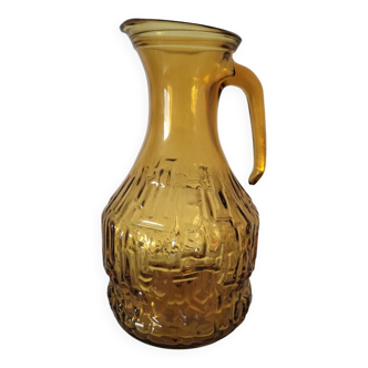 Pichet en verre ambré vintage