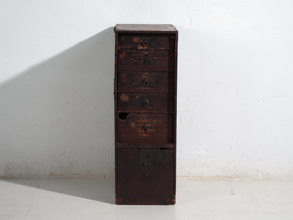 Antique Japanese storage furniture – Meiji/Taishō period (c.1880-1926) #74