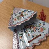 Earthenware wall bouquet vase