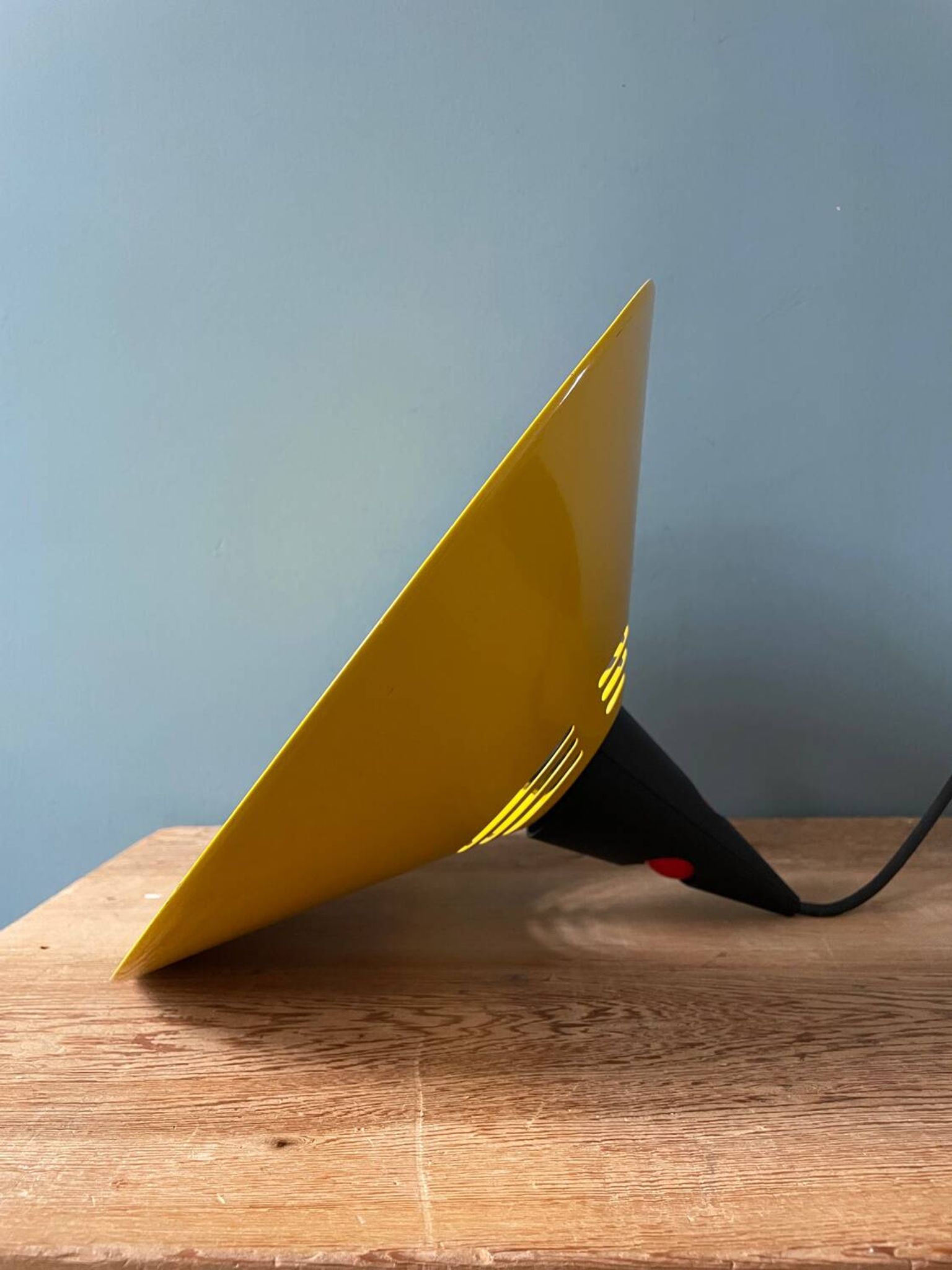Memphis style yellow pendant light, 1980s