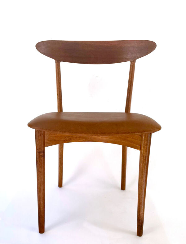 Chaise en teck du designer Kurt Østervig Danemark