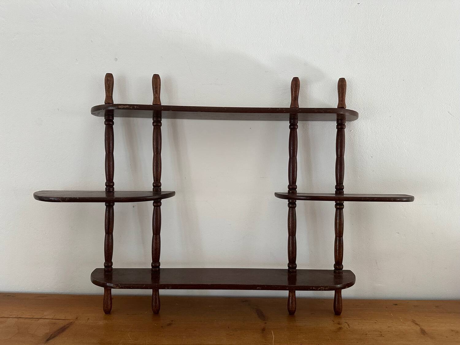 Wall shelf