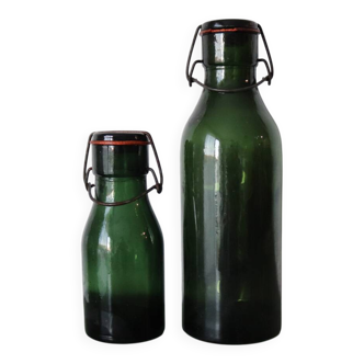 Pair of old green glass jars/bottles – models 1/2 and 1 1/