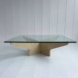 table basse en verre et travertin par Claude Berraldacci
