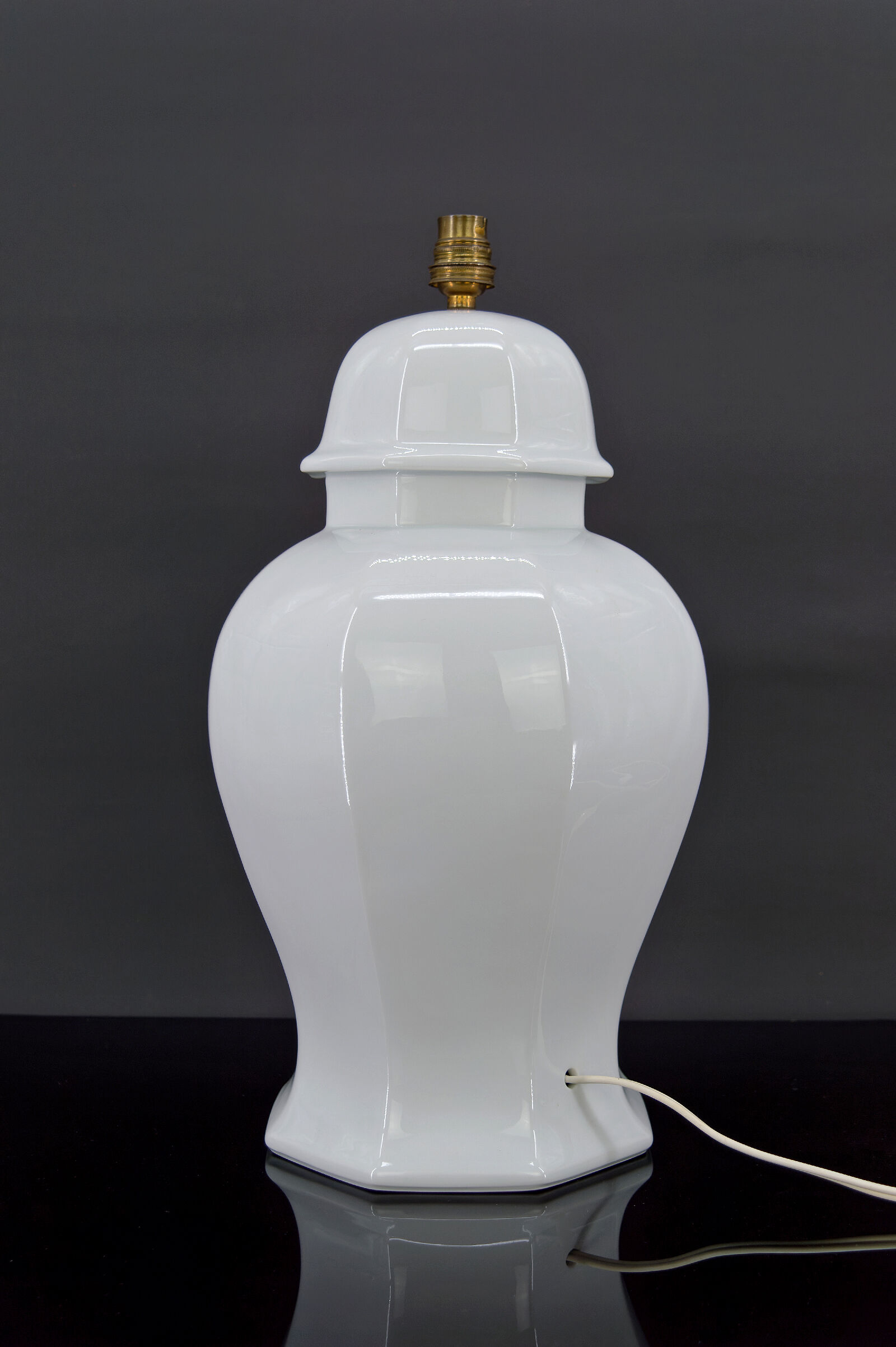 White porcelain lamp by Pillivuyt, Japonisme, France, circa 1970