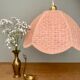 Suspension abat-jour vintage en matière naturelle rose