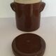 Stoneware with lid
