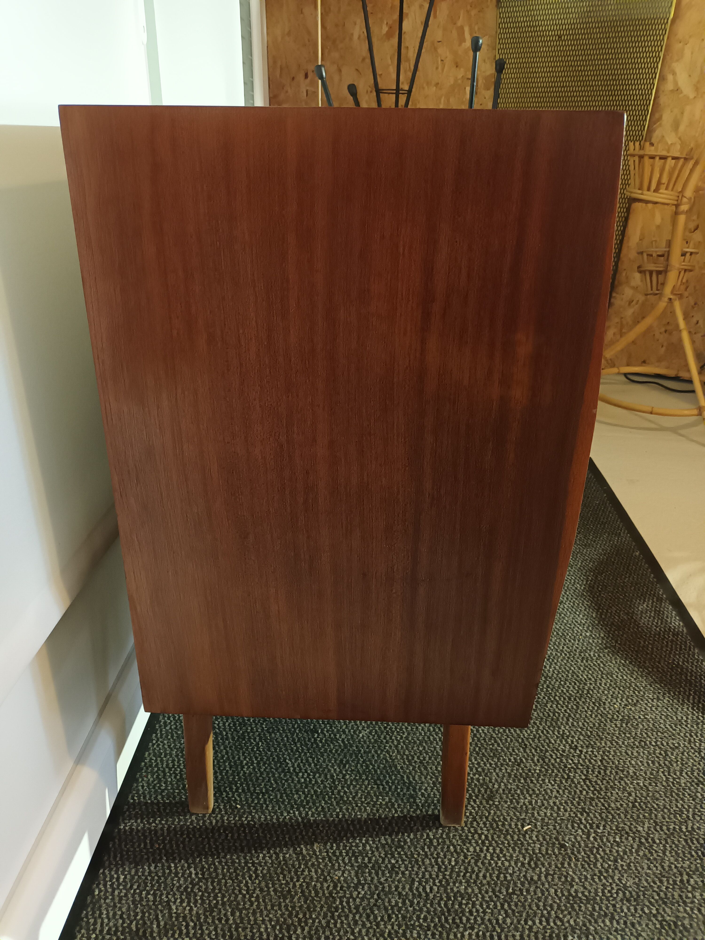 Vintage chest of drawers