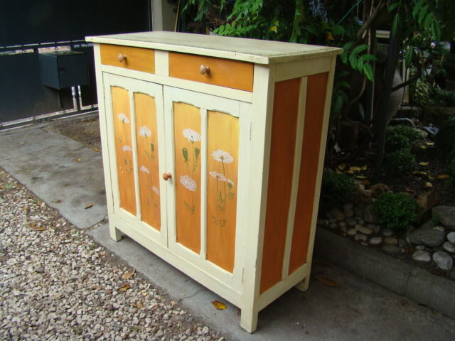 Former parisian buffet