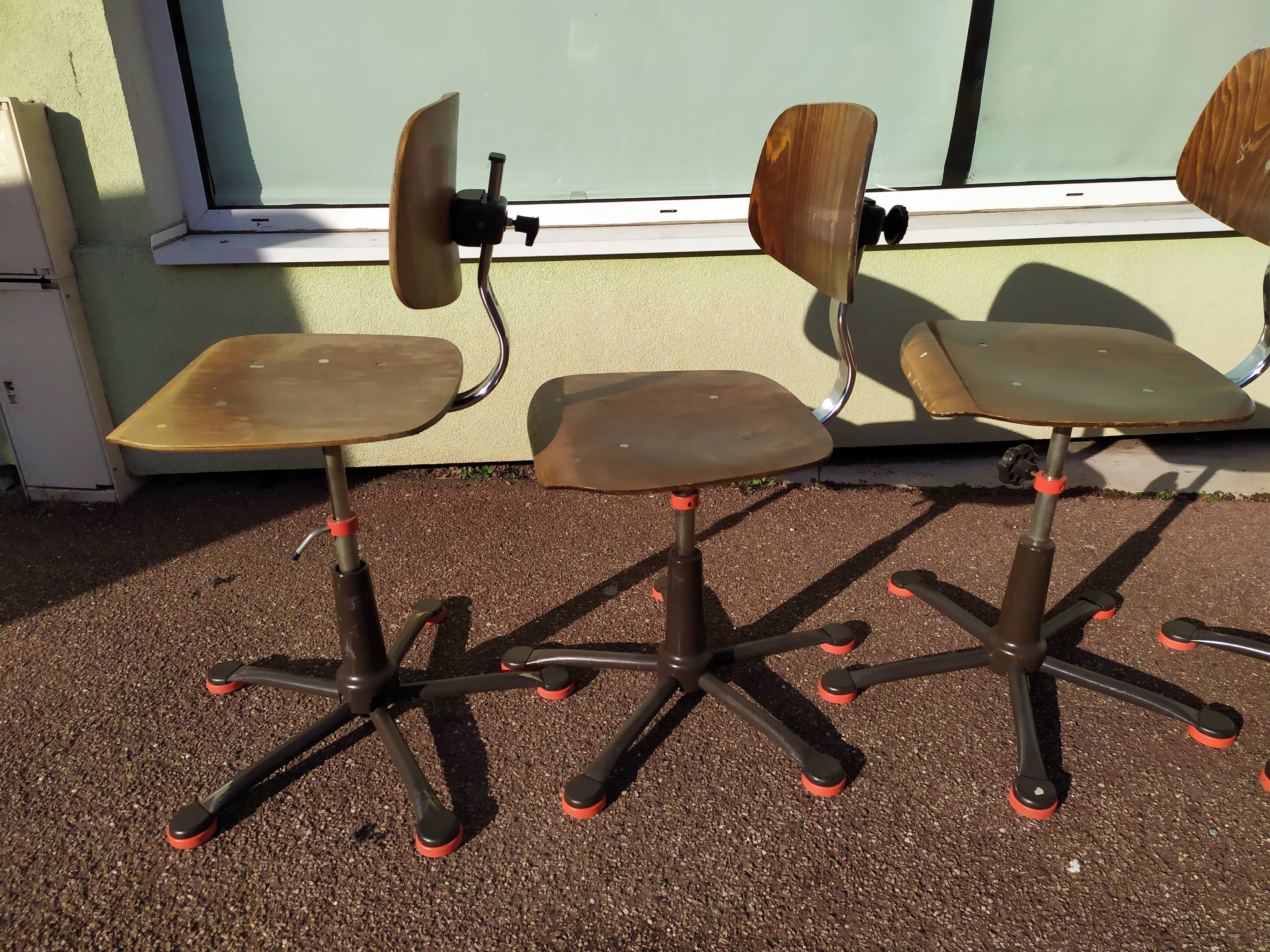 Set of 6 adjustable workshop pfaff chairs swivel sewing