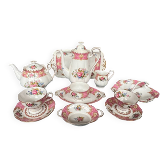 Royal Albert-Lady Carlyle. “Egoïste” tea and coffee service.