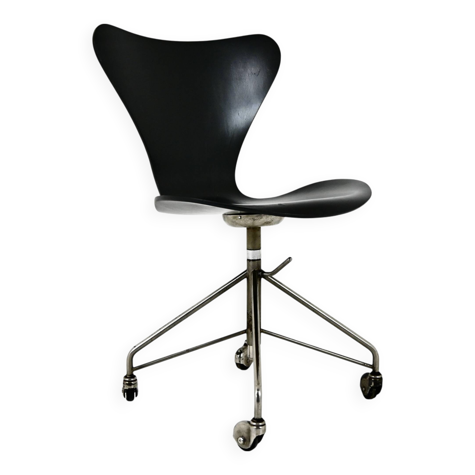 Model 3217 office chair by Arne Jacobsen for Fritz Hansen, 1960