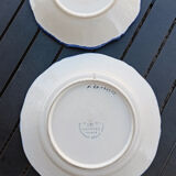Henriot quimper 2 plates