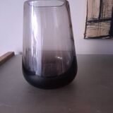 Blown glass vase by master glassmaker Claude Morin, 1978