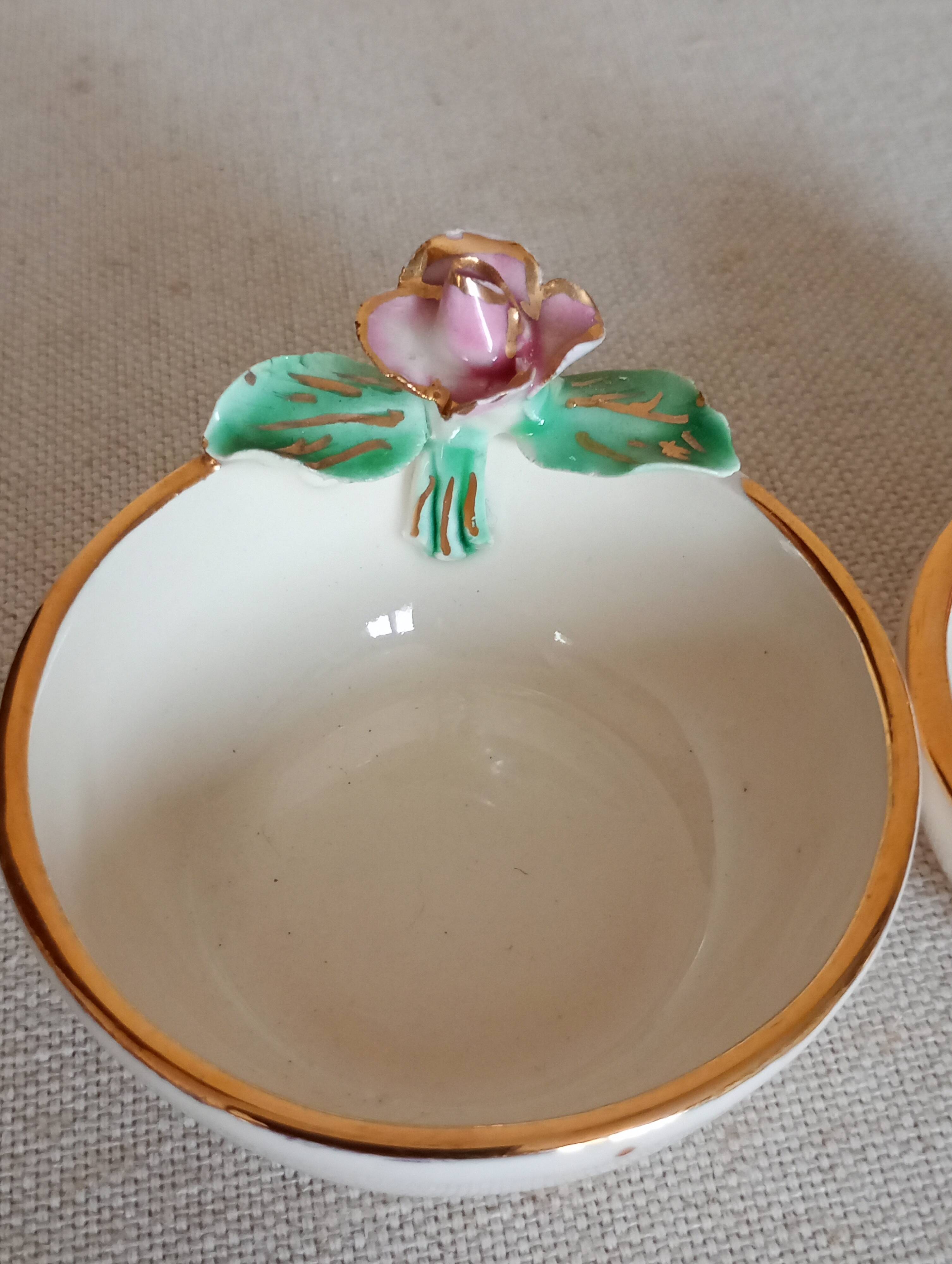 Small bowls A. Dressinval