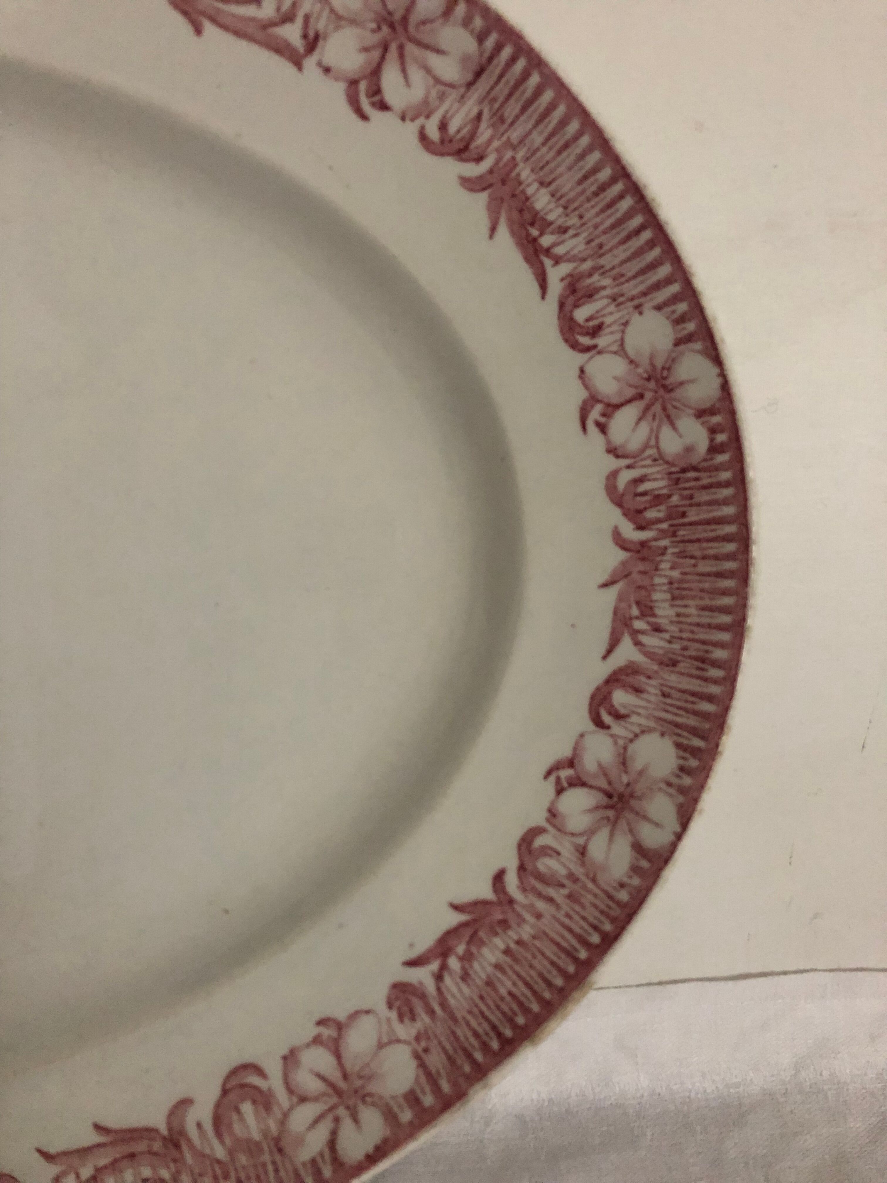 Oval flat - Creil and Montereau - Iron Land - Lily