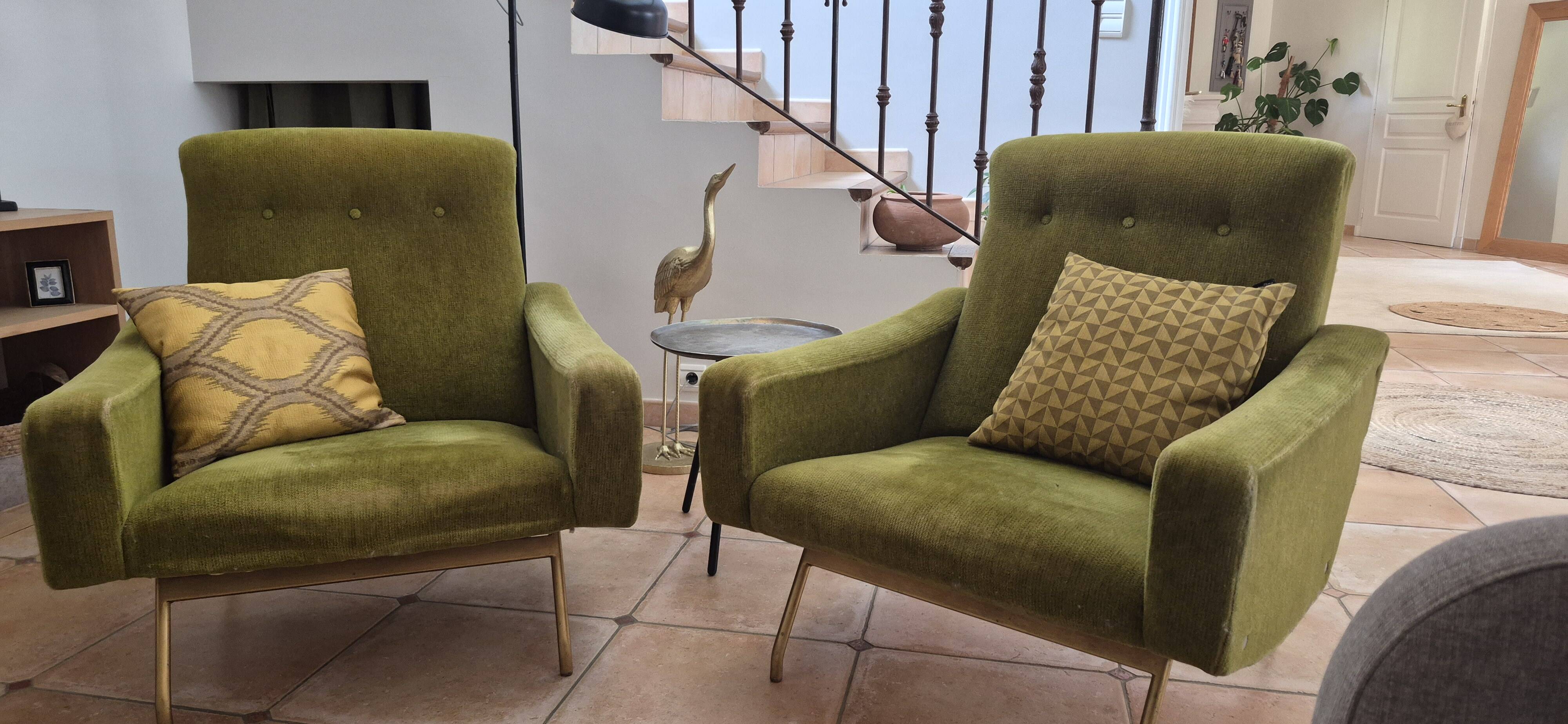 Galion armchair in green velvet steiner