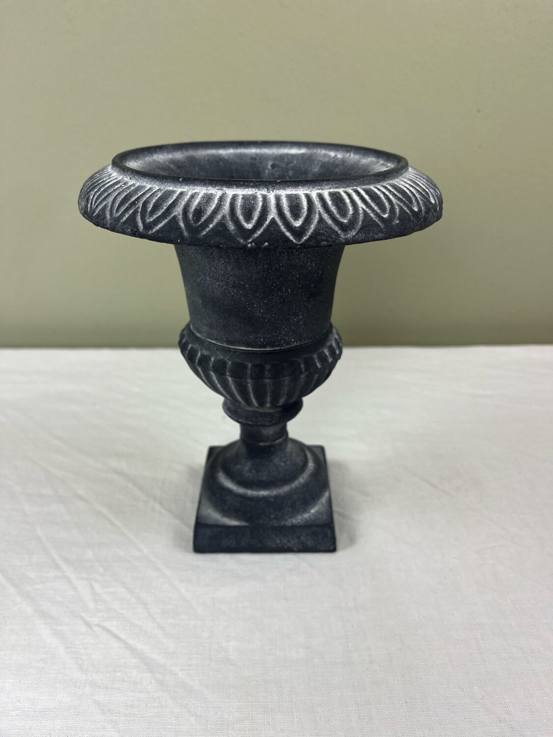 Cast iron Medici vase