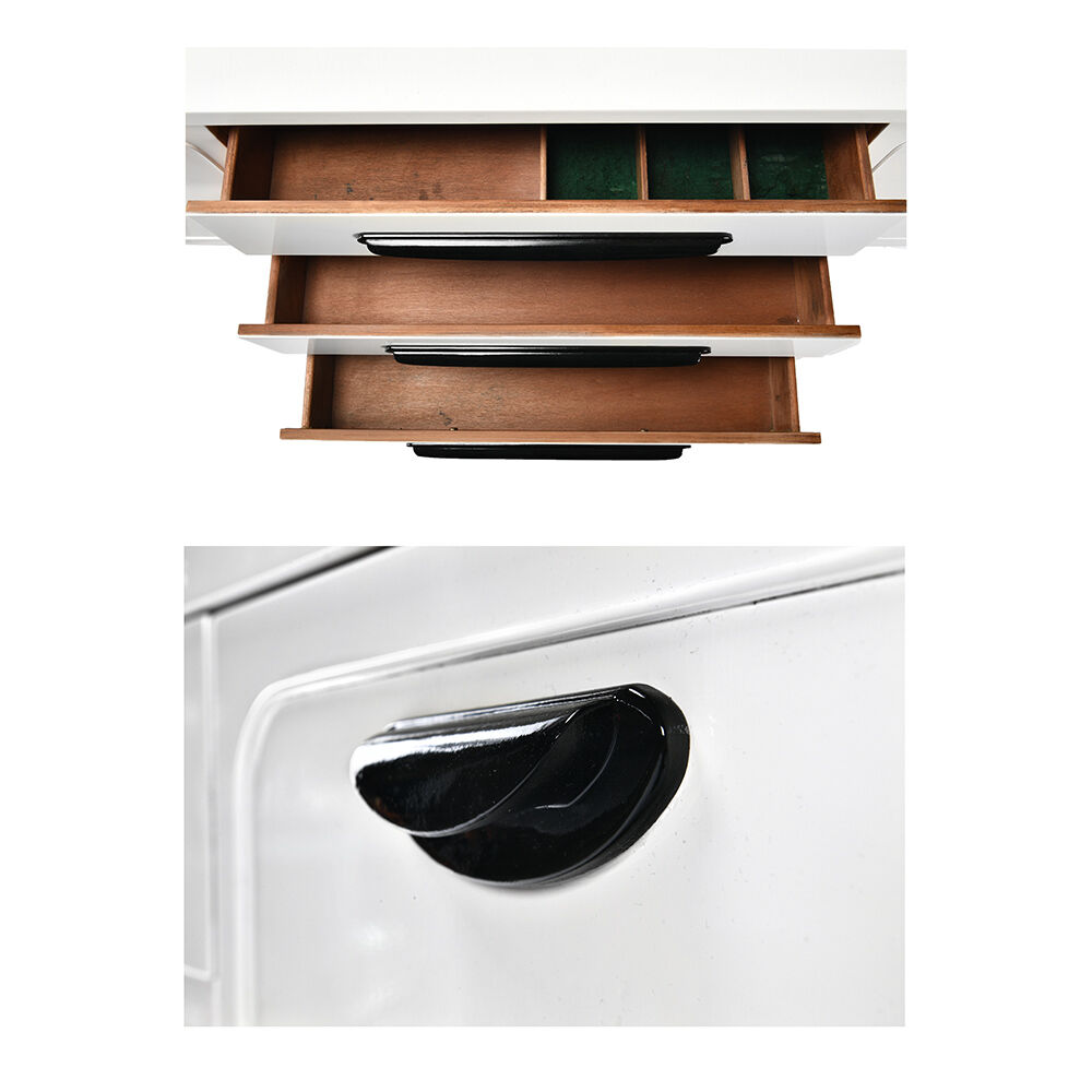 Enfilade laquée blanc circa 1970