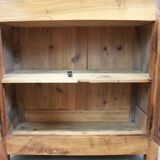 Walnut chest of drawers
