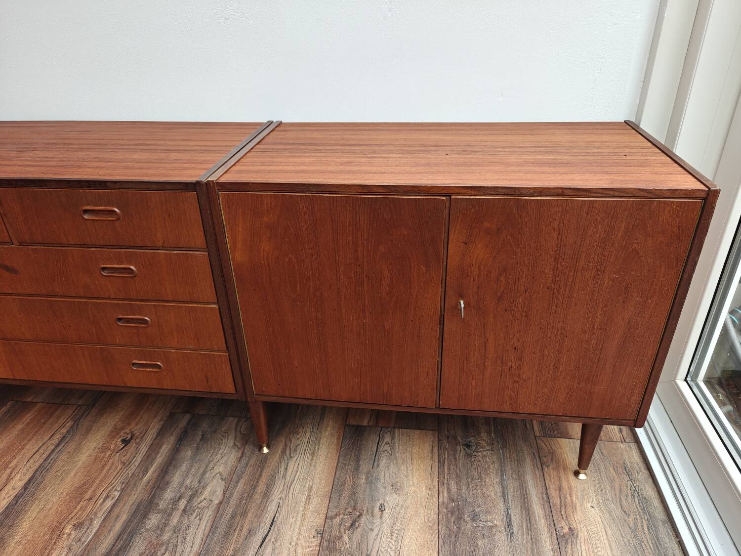 Vintage MCM sideboard dresser XL