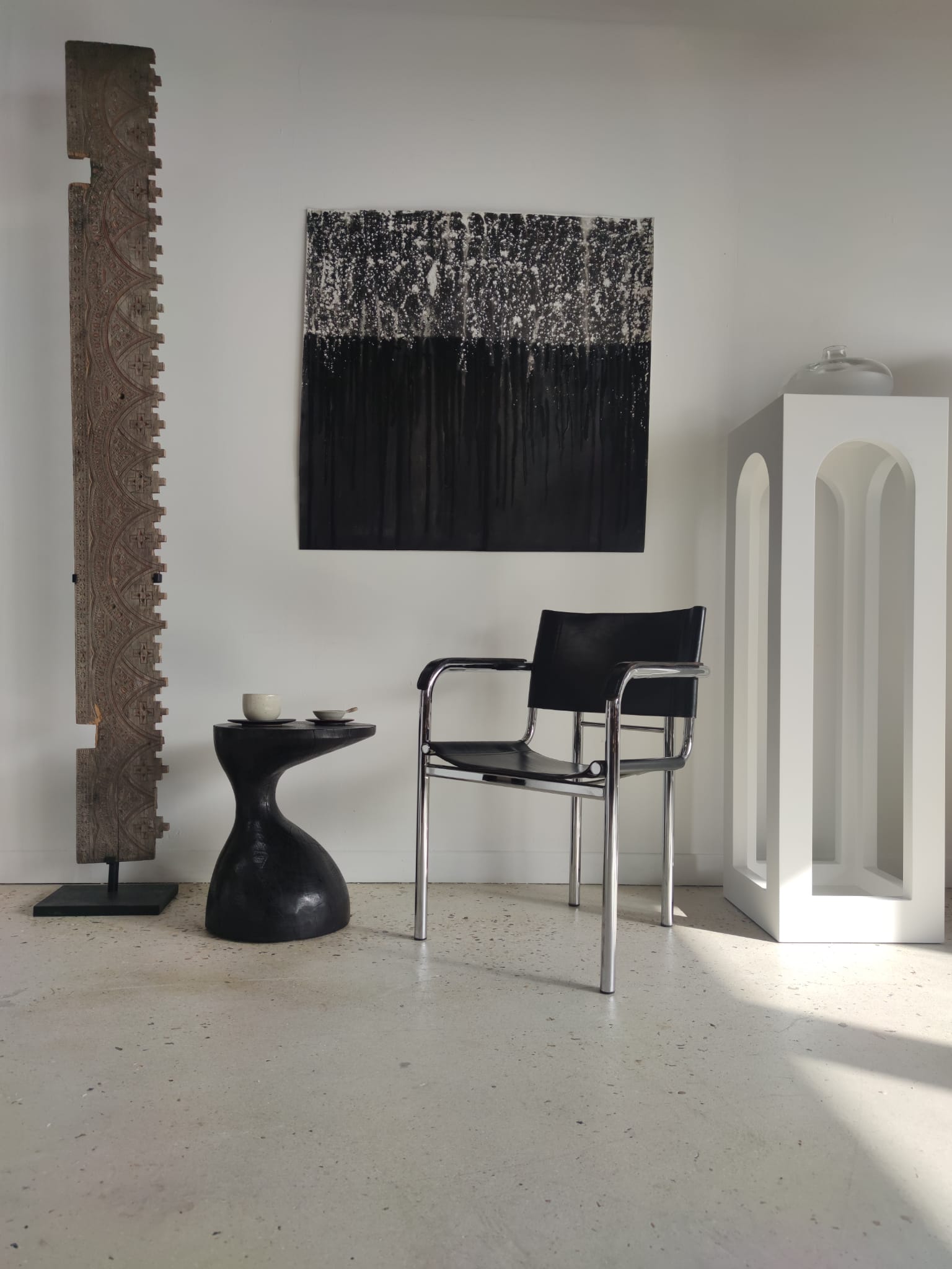 Sofa end in solid wood monoxyl organic shape black color