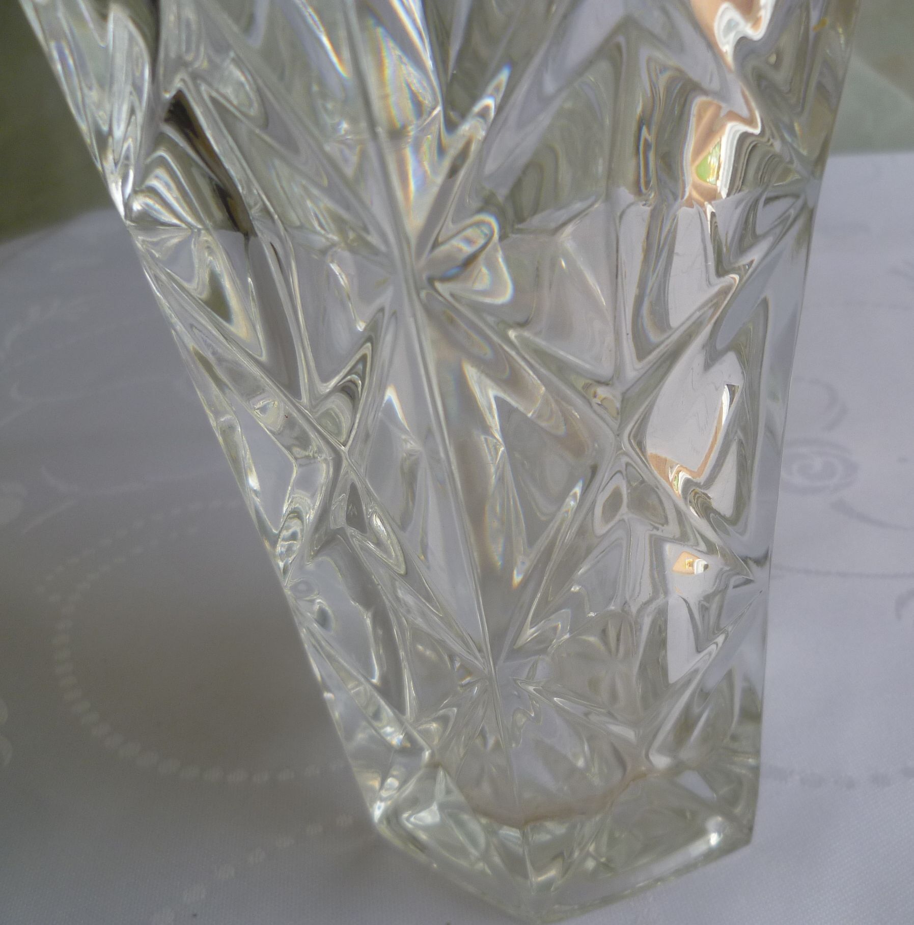Small crystal vase of Arques