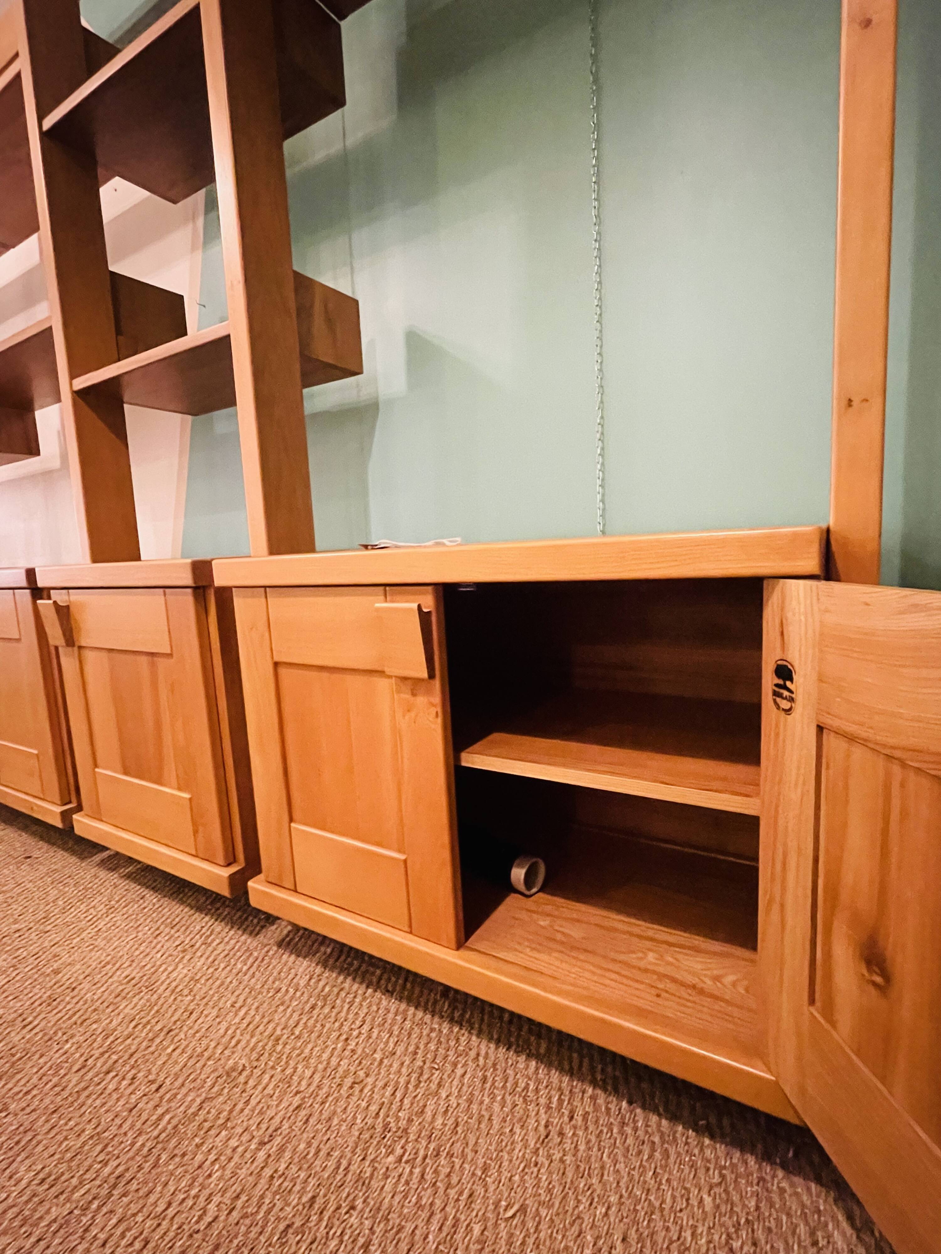 modular library House Regain