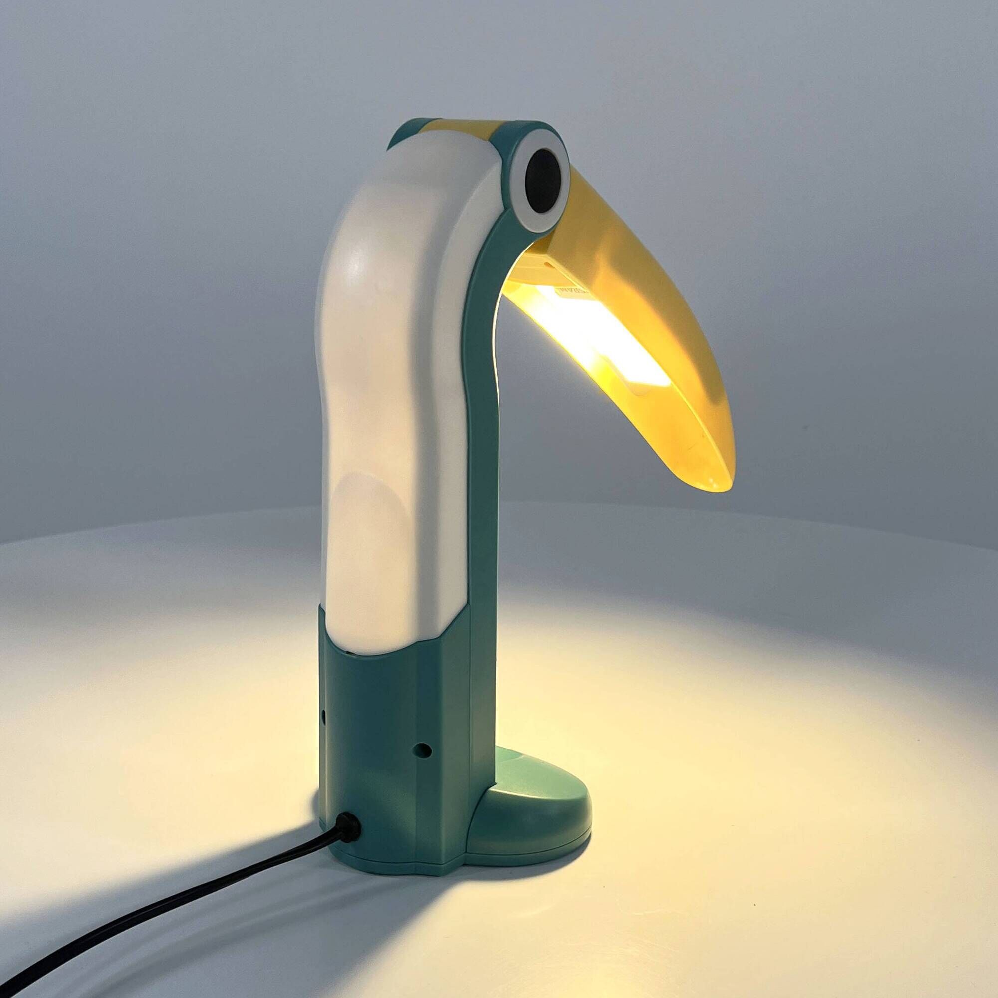 Toucan Lamp by H.T. Huang for Huanglite, 1980